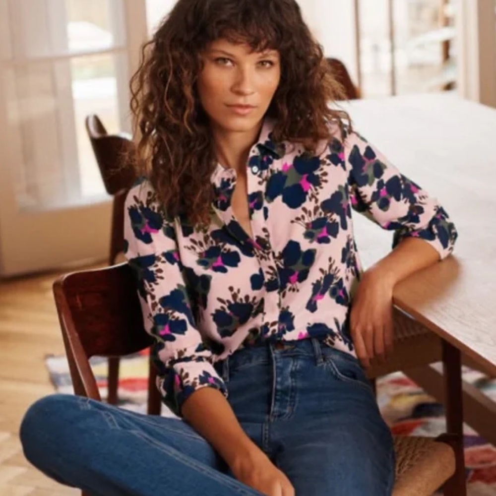 Boden women’s silk blouse button down size 2 floral printed floral